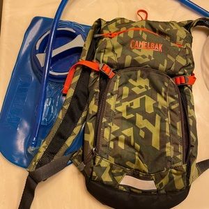 Kids Camelbak MULE hydration backpack